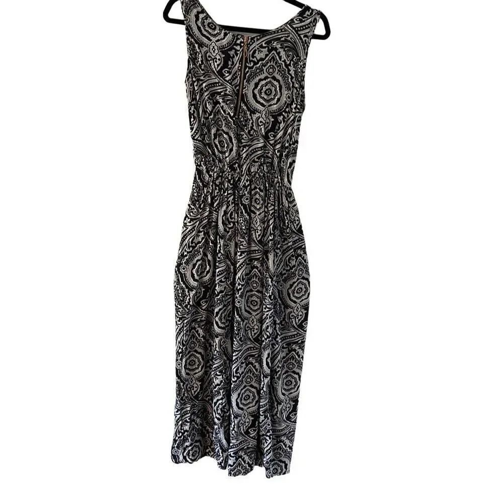 Ace Fashion paisley medallion print black & white maxi dress M